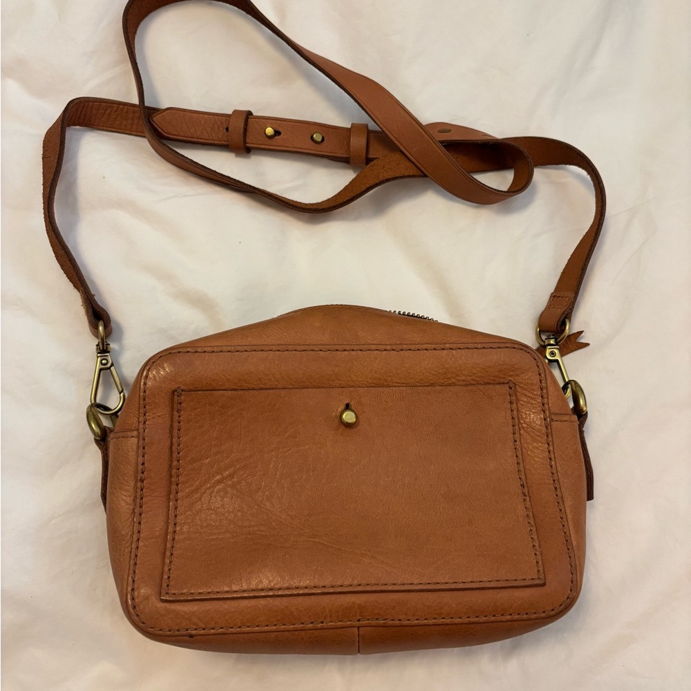 Madewell Tan Crossbody Camera Bag with Adjustable Strap